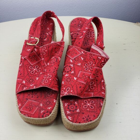 NA Shoes - Women's Retro Rockabilly Handkerchief Red Banana Paisley Vintage Wedges Size 6B